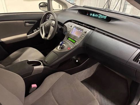 Used 2012 Toyota Prius Two image 20
