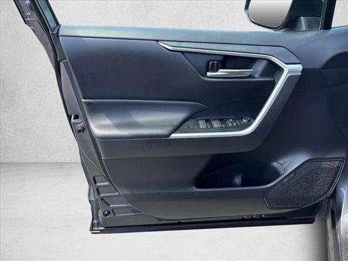 Certified 2025 Toyota RAV4 XLE FWD image 12