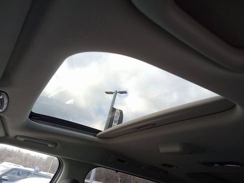 New 2026 Kia Carnival SX Prestige image 10