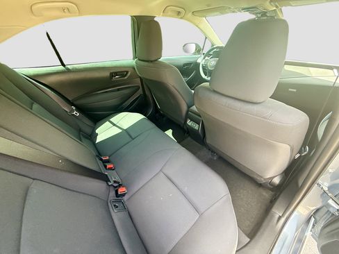 Used 2024 Toyota Corolla LE FWD image 29