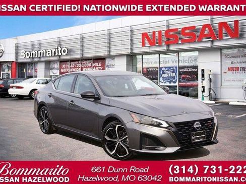 Used 2024 Nissan Altima 2.5 SR w/ SR Premium Package image 1
