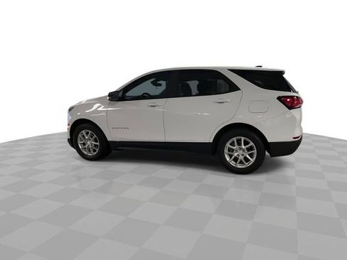 Used 2024 Chevrolet Equinox LS FWD image 6