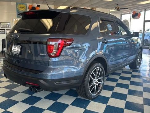 Used 2018 Ford Explorer Sport w/ Equipment Group 401A image 7