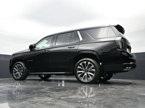 Used 2025 Chevrolet Tahoe High Country w/ Sun And Tow Package AWD/4WD image 44