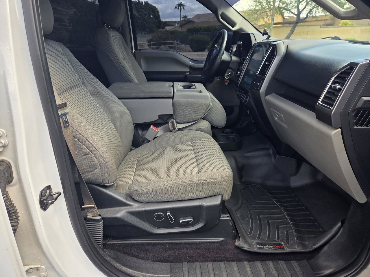 Used 2016 Ford F150 XLT w/ Equipment Group 302A Luxury RWD image 18