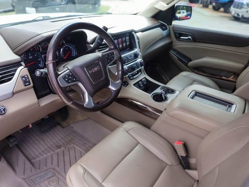 Used 2018 GMC Yukon SLT w/ Premium Edition image 10