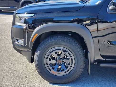 New 2026 Nissan Frontier Pro-X w/ Tow Package RWD image 5