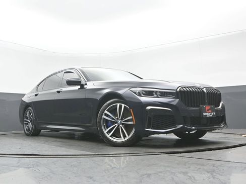 Used 2022 BMW 750i xDrive w/ Luxury Rear Seating Package image 29