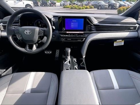 New 2026 Toyota Camry SE AWD/4WD image 5