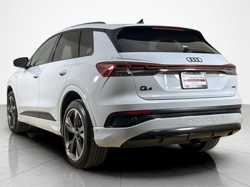 Used 2024 Audi Q4 e-tron Prestige w/ Black Optic Package AWD/4WD image 3
