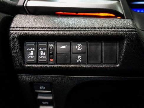 Used 2023 Honda Odyssey Sport image 25