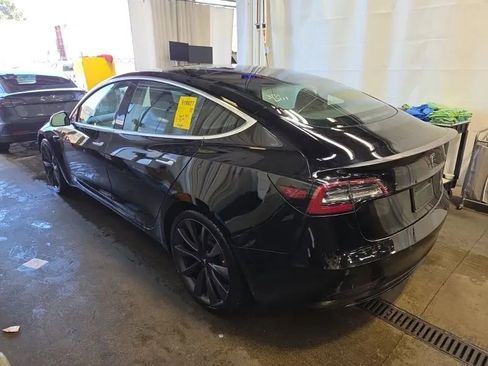 Used 2020 Tesla Model 3 Performance image 1
