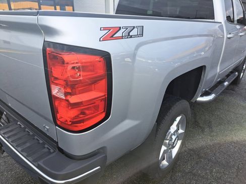 Used 2019 Chevrolet Silverado 2500 LT w/ All Star Edition image 17