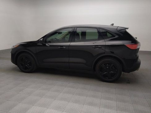 Used 2020 Ford Escape S image 3