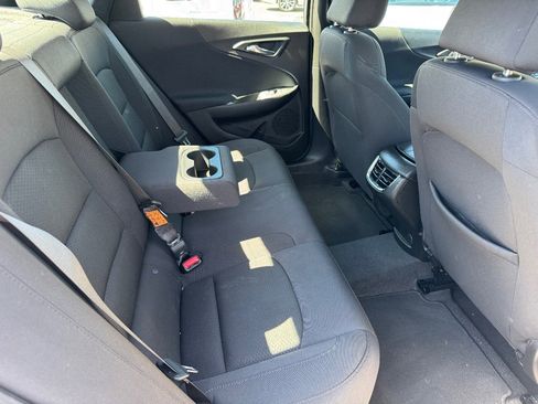 Used 2024 Chevrolet Malibu LT image 19