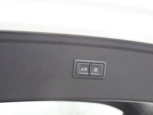 Used 2022 Audi Q5 2.0T Premium Plus w/ Premium Plus Package image 6