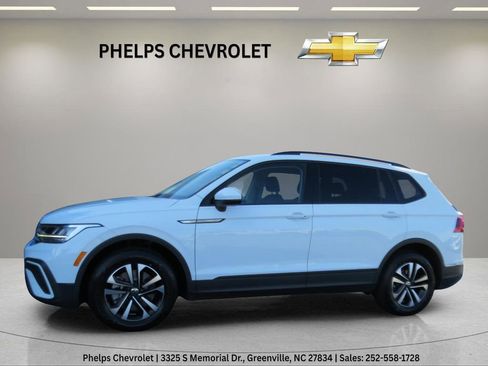 Used 2023 Volkswagen Tiguan S FWD image 4