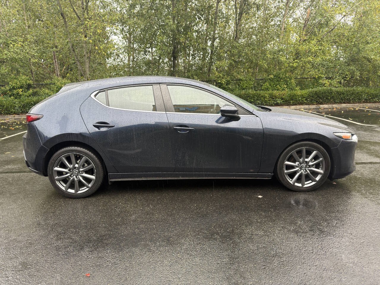 Used 2021 MAZDA MAZDA3 s FWD image 4