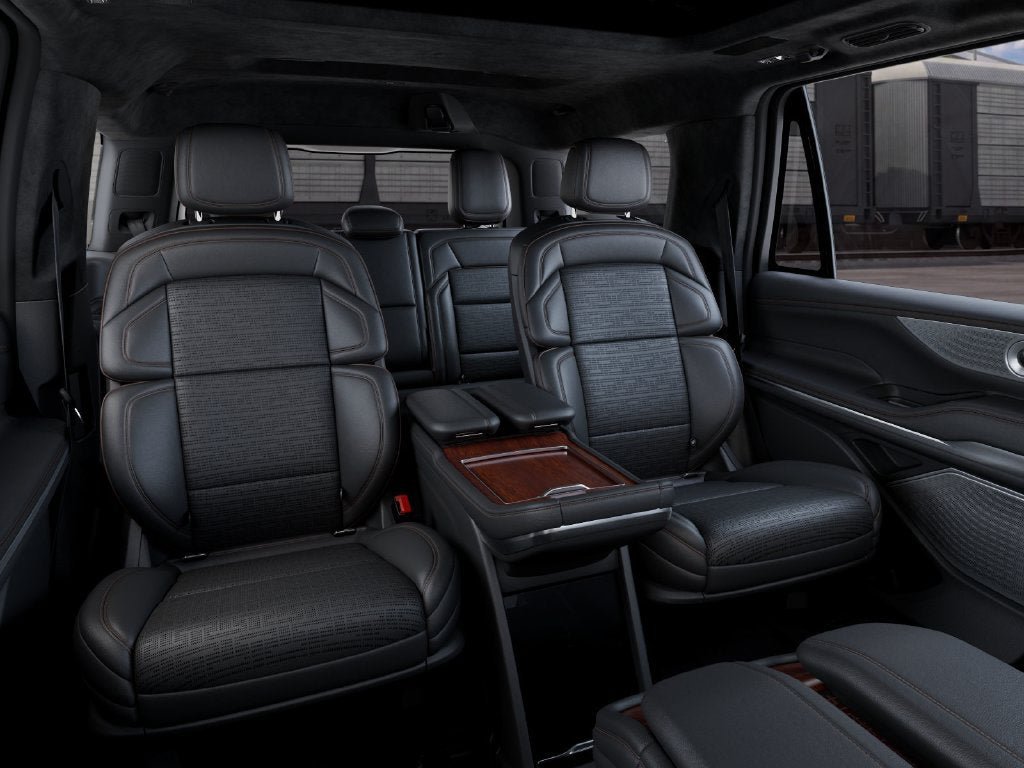 New 2027 Lincoln Navigator Black Label AWD/4WD image 11