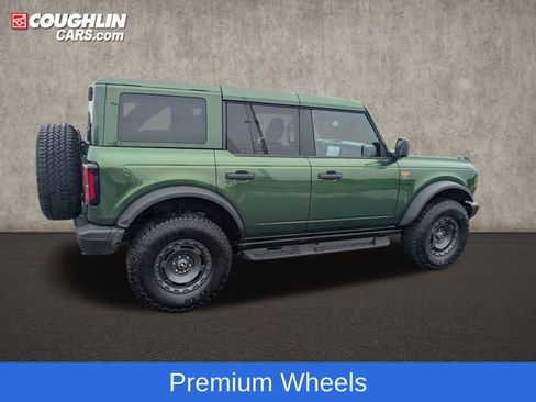 Used 2025 Ford Bronco Badlands w/ Sasquatch Package AWD/4WD image 9