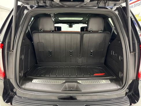 Used 2023 GMC Yukon Denali Ultimate image 15