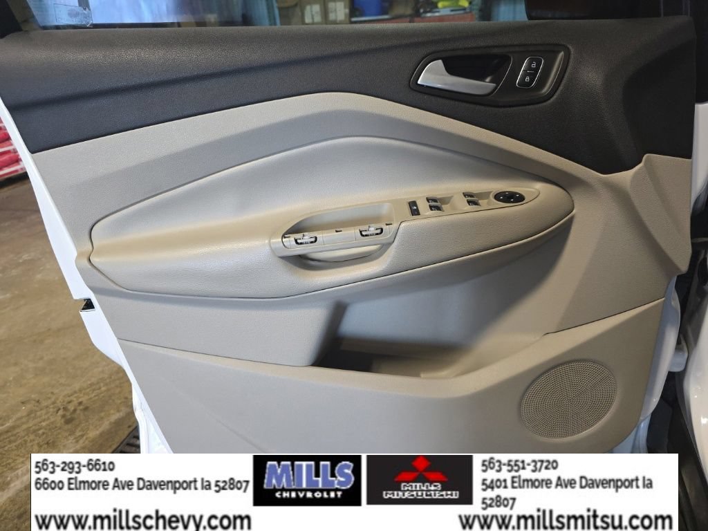 Used 2017 Ford Escape SE w/ SE Leather Comfort Package FWD image 14