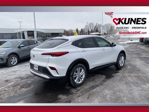 New 2026 Buick Envista Preferred w/ Convenience I Package image 4