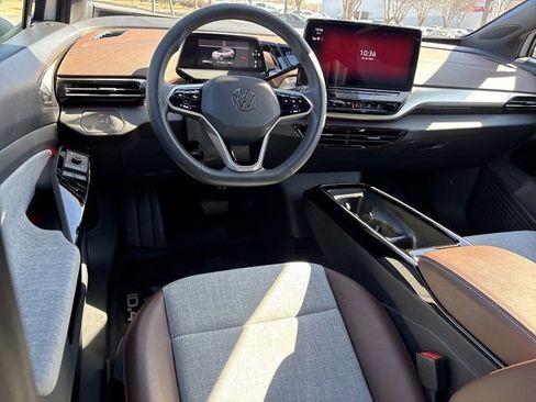 Used 2023 Volkswagen ID.4 Pro image 16