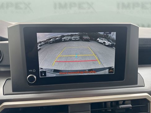 Used 2025 Toyota Tacoma TRD Off-Road image 20