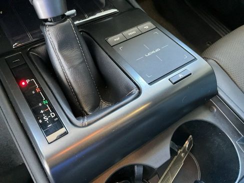 Used 2022 Lexus GX 460 Premium image 13