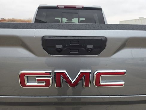 New 2026 GMC Sierra 1500 SLT w/ SLT Premium Plus Package image 13
