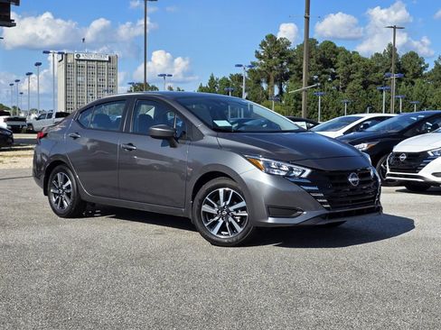 New 2025 Nissan Versa SV w/ Trunk Package image 2