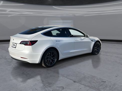 Used 2020 Tesla Model 3 RWD image 5