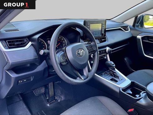 Used 2020 Toyota RAV4 LE w/ All Weather Liner Package AWD/4WD image 18