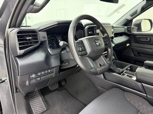 New 2026 Toyota Tundra SR image 9