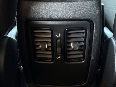 Used 2023 Dodge Durango SXT RWD image 20