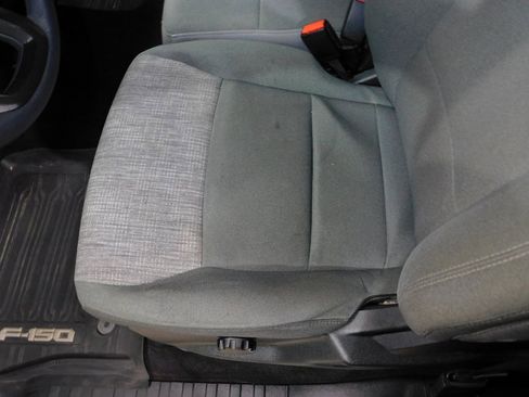 Used 2023 Ford F150 XLT w/ XTR Package image 30