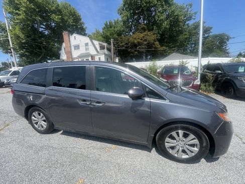 Used 2016 Honda Odyssey EX image 4