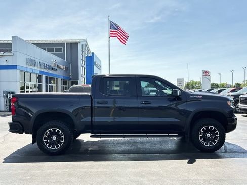 Used 2022 Chevrolet Silverado 1500 ZR2 AWD/4WD image 9