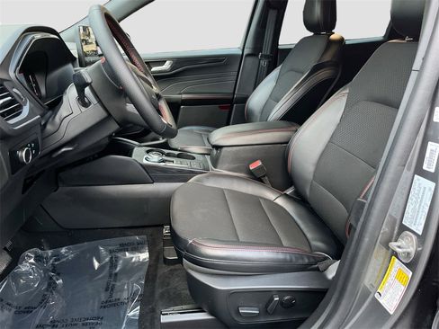 Used 2025 Ford Escape ST-Line image 20