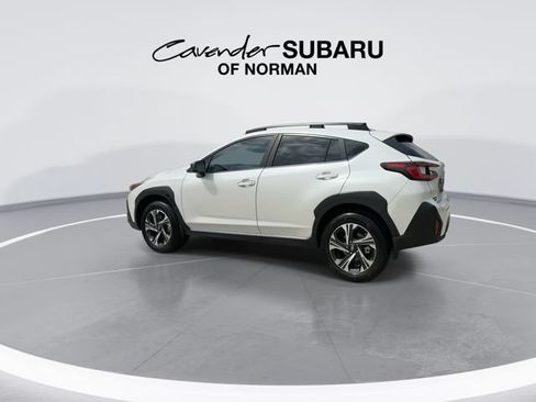 Used 2026 Subaru Crosstrek 2.5i Premium AWD/4WD image 6