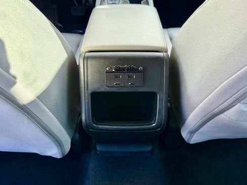 Used 2018 Honda Accord Hybrid image 30