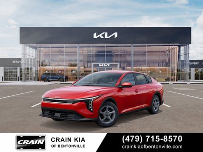 New 2025 Kia K4 LXS