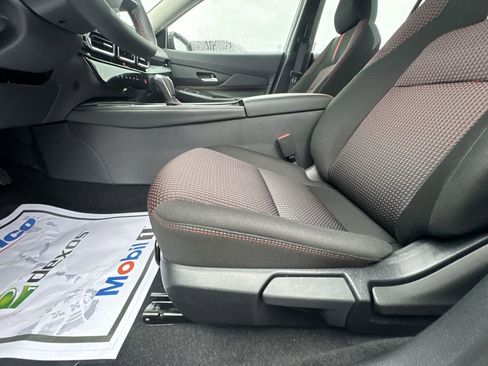 New 2026 Nissan Sentra SR image 12