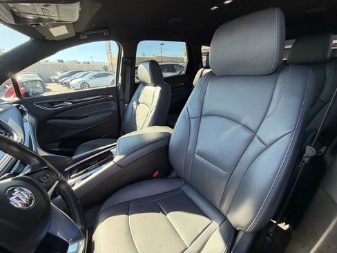 Used 2024 Buick Enclave Premium image 12