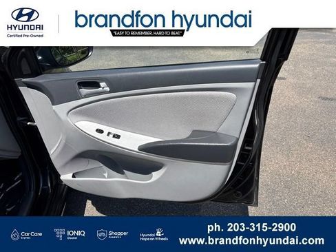 Used 2014 Hyundai Accent GS FWD image 8