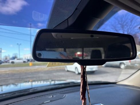 Used 2019 RAM 1500 Laramie image 22