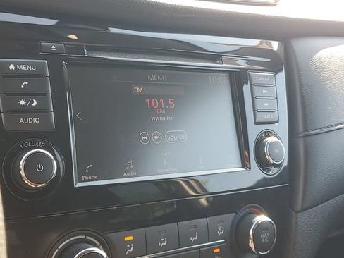 Used 2019 Nissan Rogue S AWD/4WD image 24