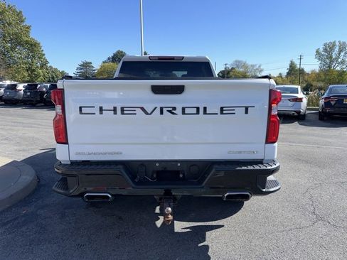 Used 2019 Chevrolet Silverado 1500 Custom Trail Boss w/ Custom Convenience Package image 6