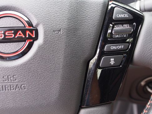 Used 2023 Nissan Frontier PRO-4X w/ Pro-4X Premium Package AWD/4WD image 24